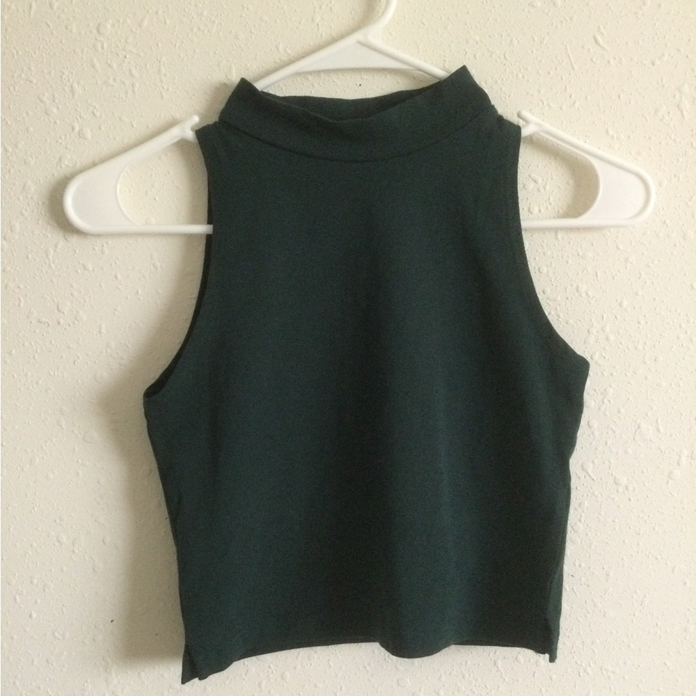 NWOT Topshop Mock Neck Sleeveless Top